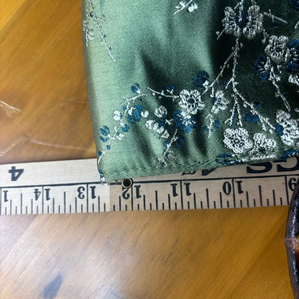 Oriental Floral Embroidered Purse Zipper Top Faux Silk Bamboo Handles - Picture 8 of 8